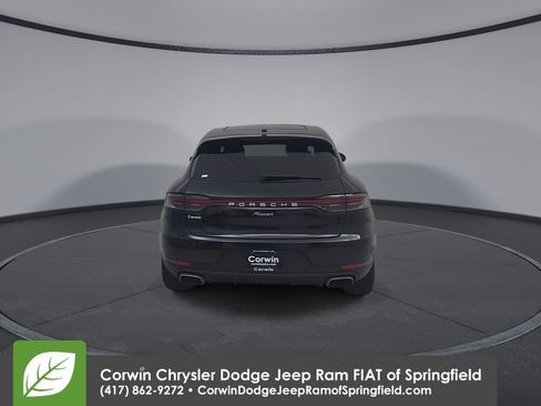 Used 2020 Porsche Macan AWD/4WD image 13