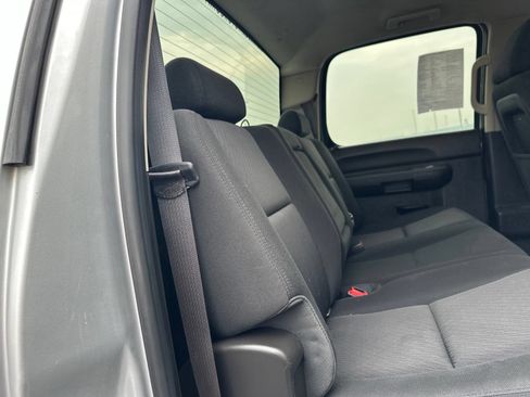 Used 2012 Chevrolet Silverado 2500 LT w/ Interior Plus Package AWD/4WD image 31