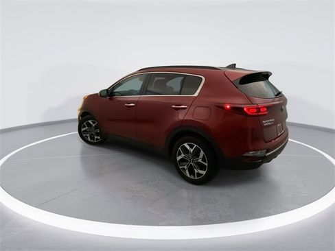 Used 2020 Kia Sportage EX w/ EX Technology Package image 2