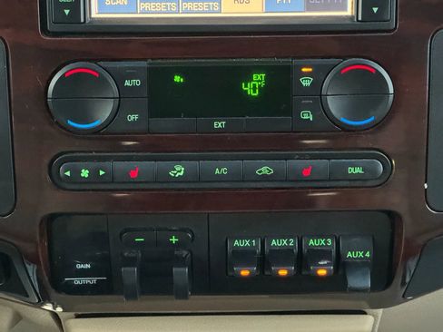 Used 2008 Ford F450 Lariat image 28