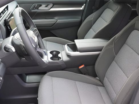 New 2026 GMC Terrain Elevation w/ Technology Package II image 9