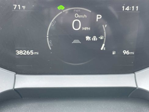 Used 2023 Toyota Prius XLE image 16