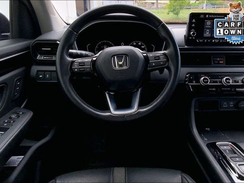 Used 2025 Honda Pilot EX-L image 5