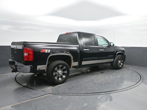 Used 2010 Chevrolet Silverado 1500 LTZ w/ Convenience Package image 2