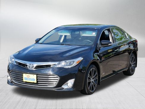 Used 2015 Toyota Avalon XLE Touring Sport Edition FWD image 3