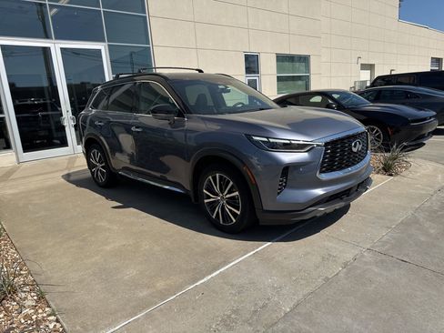 Used 2023 INFINITI QX60 Autograph w/ Cargo Package image 4