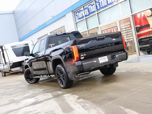 Used 2024 Toyota Tundra SR5 image 40