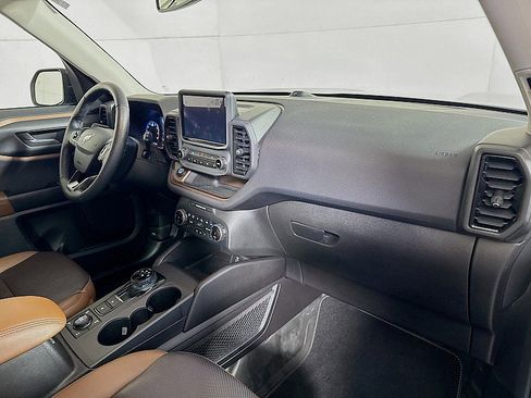 Used 2023 Ford Bronco Sport Badlands w/ Premium Package image 28