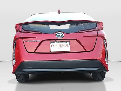 Used 2021 Toyota Prius Prime LE image 6