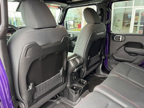 New 2026 Jeep Wrangler Unlimited Rubicon w/ Technology Group image 18