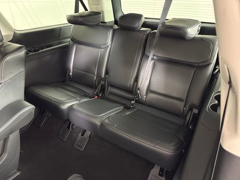 Certified 2025 Ford Expedition Max Platinum AWD/4WD image 32