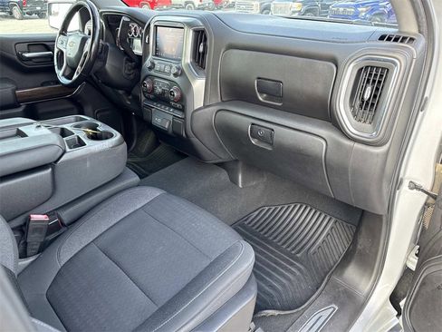 Used 2021 Chevrolet Silverado 1500 LT image 26