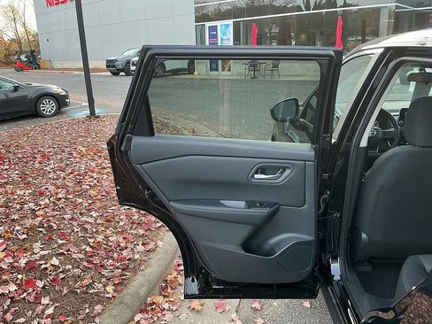 New 2026 Nissan Rogue SV image 19