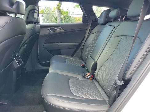 Certified 2024 Kia Sportage X-Line w/ X-Line Premium Package AWD/4WD image 9