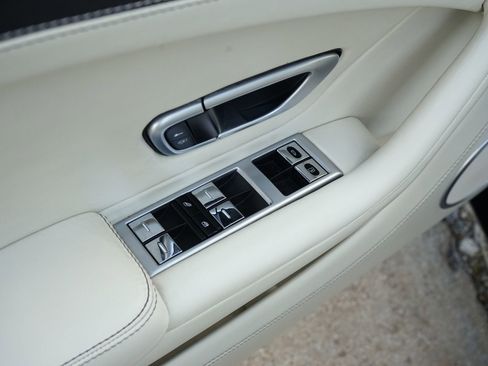 Used 2015 Bentley Continental GT V8 S image 15