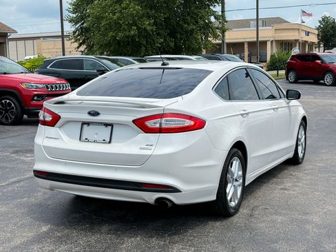 Used 2014 Ford Fusion SE w/ Equipment Group 202A FWD image 13