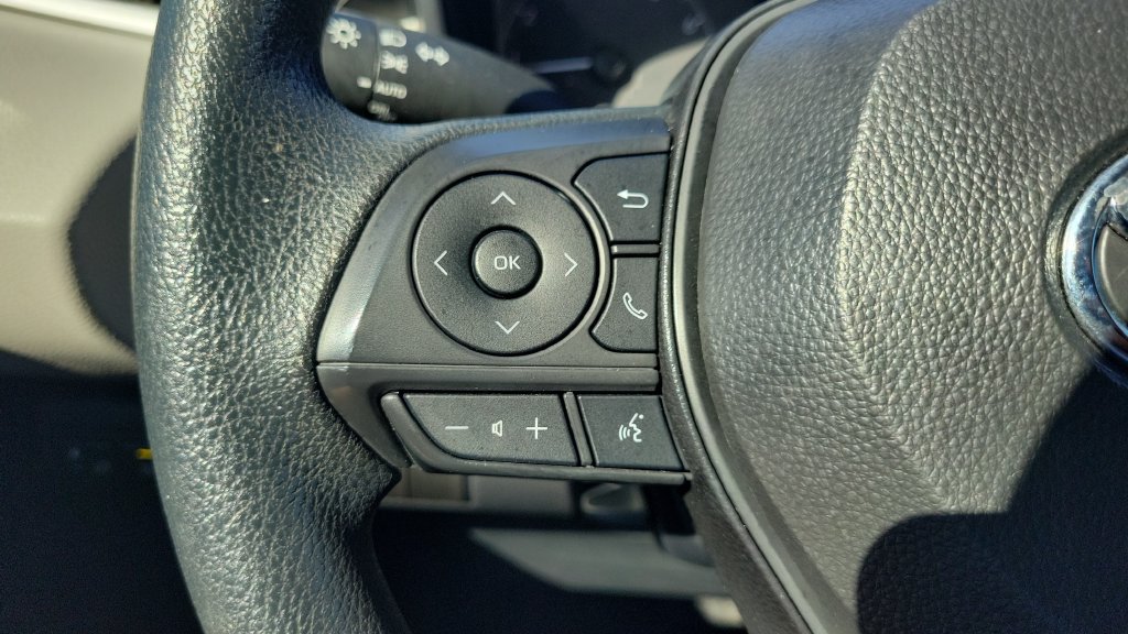 Certified 2025 Toyota Corolla LE FWD image 19