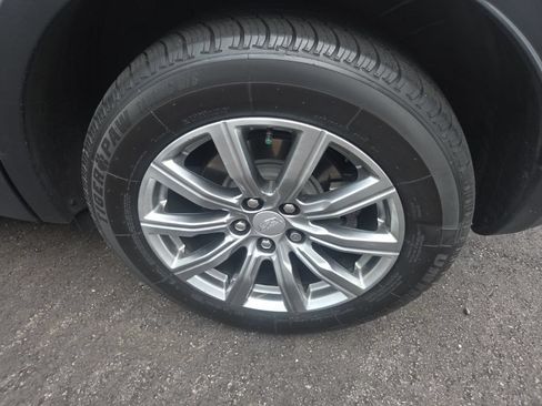 Used 2019 Cadillac XT4 Premium Luxury w/ Technology Package AWD/4WD image 20