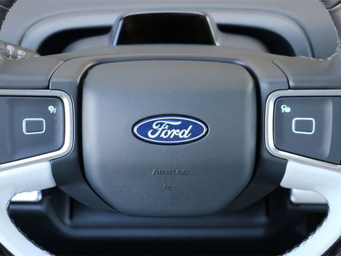 New 2025 Ford Expedition Platinum w/ Driver's Package image 26