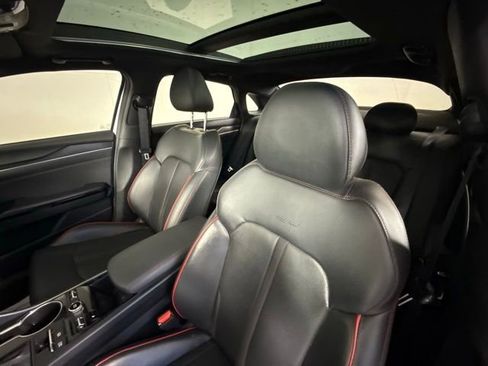 Used 2023 Kia K5 GT image 10