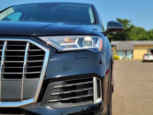 Used 2020 Audi Q7 3.0T Premium Plus AWD/4WD image 19
