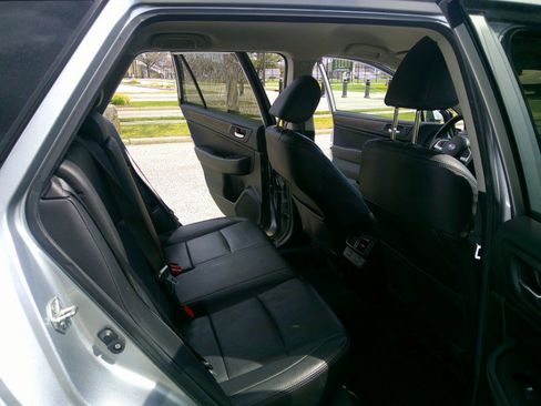 Used 2016 Subaru Outback 2.5i Limited image 33