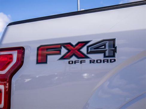 Used 2019 Ford F150 XLT w/ Equipment Group 302A Luxury image 10