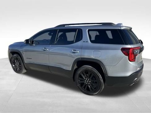 Used 2023 GMC Acadia SLE w/ Driver Convenience Package image 6