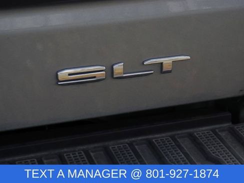Used 2025 GMC Sierra 1500 SLT image 8