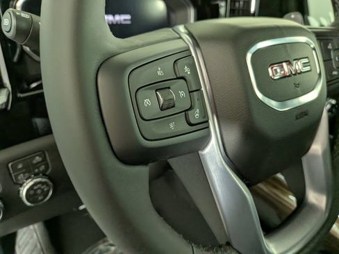 Used 2026 GMC Sierra 1500 Elevation AWD/4WD image 18