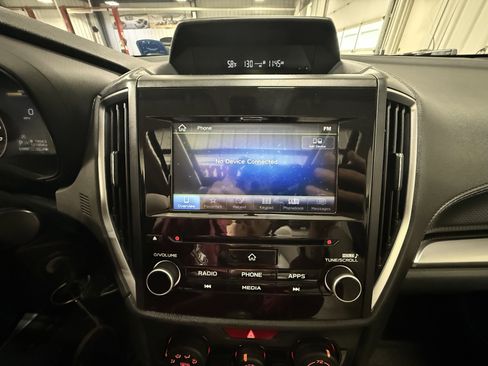 Used 2019 Subaru Forester Premium w/ All-Weather Package image 32