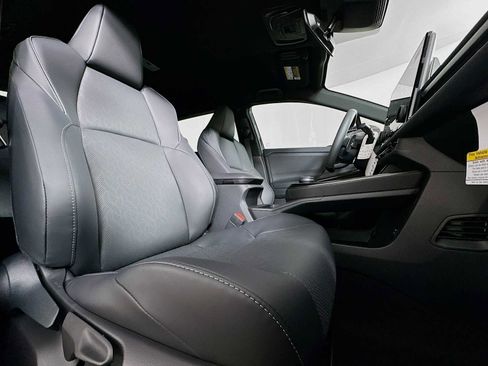 New 2026 Subaru Solterra Premium image 25