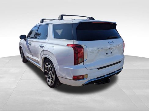 Used 2022 Hyundai Palisade Calligraphy w/ Winter Package image 8