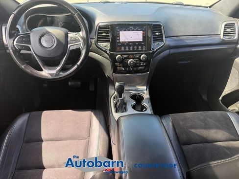 Used 2020 Jeep Grand Cherokee Altitude AWD/4WD image 20