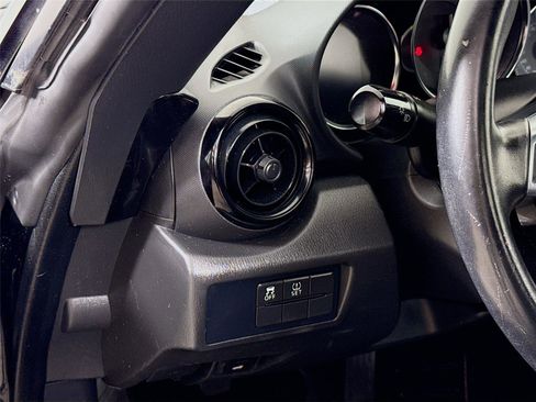 Used 2016 MAZDA MX-5 Miata Club w/ Brembo/BBS Package image 10