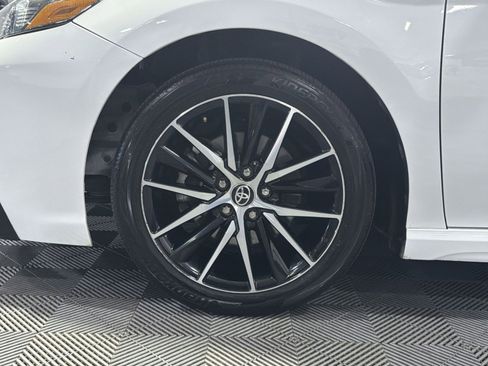 Used 2023 Toyota Camry SE FWD image 16