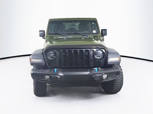 Used 2023 Jeep Wrangler Unlimited w/ 8.4" Radio Group AWD/4WD image 2
