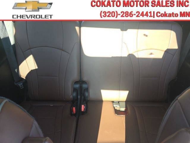 Used 2018 Buick Enclave Avenir w/ Avenir Technology Package AWD/4WD image 18