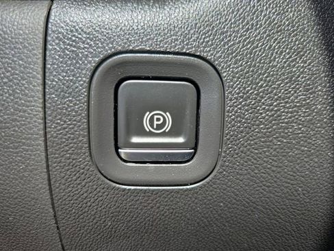 Used 2021 Chevrolet Silverado 1500 Custom image 27