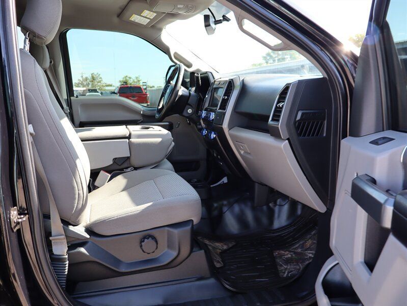 Used 2017 Ford F150 XLT w/ Equipment Group 301A Mid AWD/4WD image 7