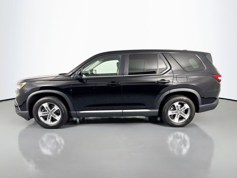 Certified 2025 Honda Pilot EX-L image 8