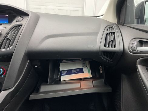 Used 2017 Ford Focus SE image 37