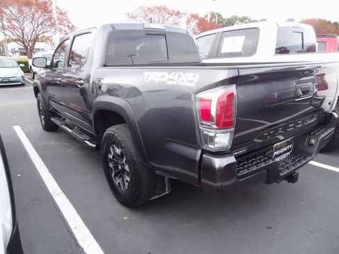 Used 2023 Toyota Tacoma TRD Off-Road image 6