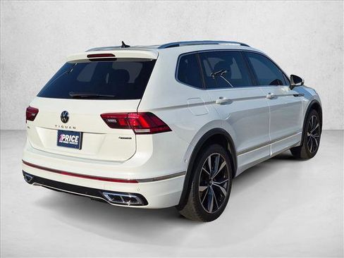 Used 2022 Volkswagen Tiguan SEL R-Line AWD/4WD image 5