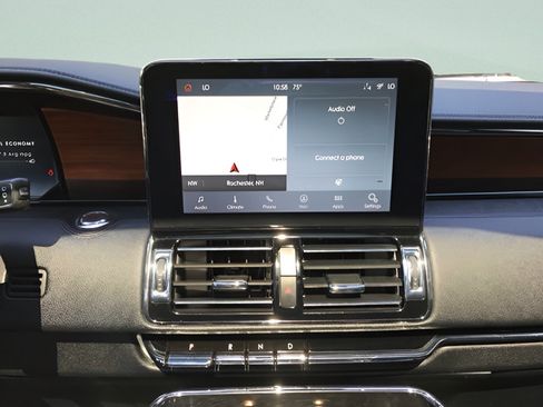 Used 2020 Lincoln Navigator L Reserve w/ Equipment Group 208A Reserve AWD/4WD image 17