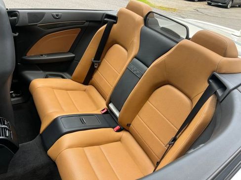 Used 2015 Mercedes-Benz E 550 Cabriolet image 30