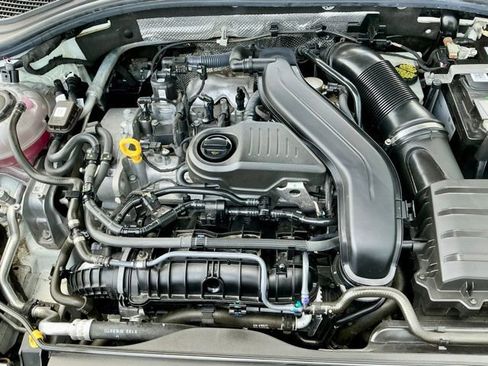 Used 2023 Volkswagen Jetta SEL FWD image 7