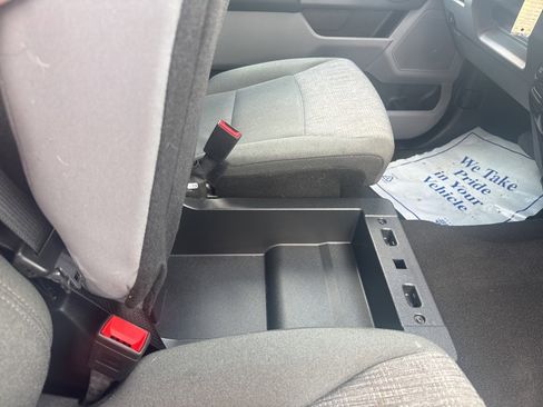 Used 2025 Ford F250 XLT image 25