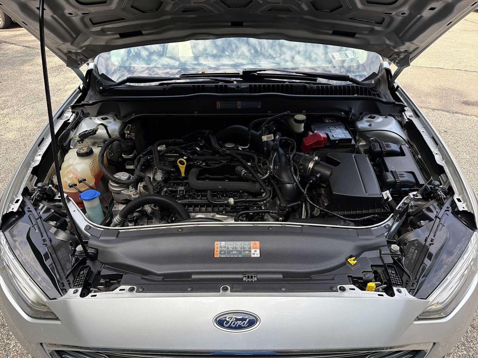 Used 2019 Ford Fusion SE w/ Equipment Group 151A FWD image 28
