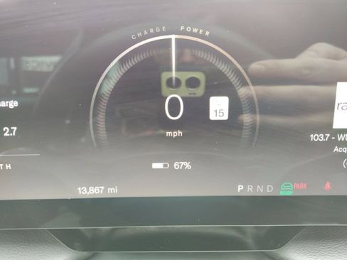 Used 2024 Lucid Air Touring image 23